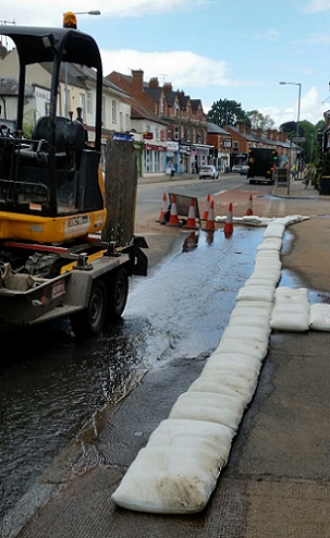 FloodSax alternative sandbags in action