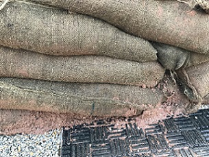 Sandbags can harm the environment as they start to deteriorate.